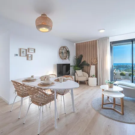 New Duplex With Sea View To Gibraltar & Africa And Walking Distance To The