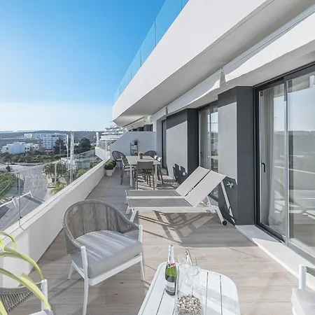 New Duplex With Sea View To Gibraltar & Africa And Walking Distance To The Apartment