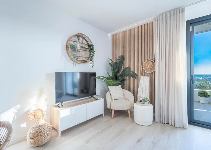 Apartment New Duplex With Sea View To Gibraltar & Africa And Walking Distance To The Estepona